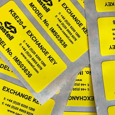 Cetak Kustom 3M Vinyl Label Sticker Kertas Sintetis, Die Cut Vinyl Sticker