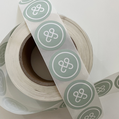 Stiker Label PVC Tahan Air Kustom Die Cut Perekat Cetak Vinyl